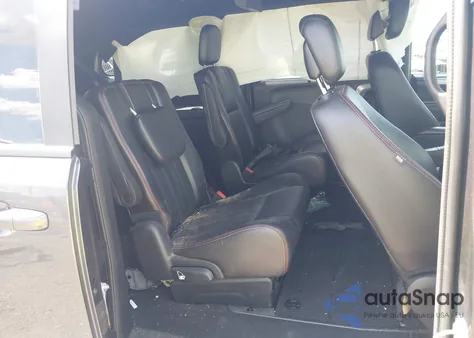 2018 Dodge Grand Caravan Gt from USA, damaged, VIN 2C4RDGEGXJR335400